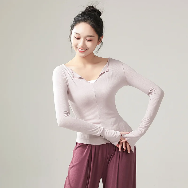 Adult Slim Fit Small Lapel V Neck Long Sleeve Belly Dance T Shirt Top Costume for Women Dancing Clothes Dancer Clothing Wear
Adult Slim Fit Small Lapel V Neck Long Sleeve Belly Dance T Shirt Top Costume for Women Dancing Clothes Dancer Clothing Wear