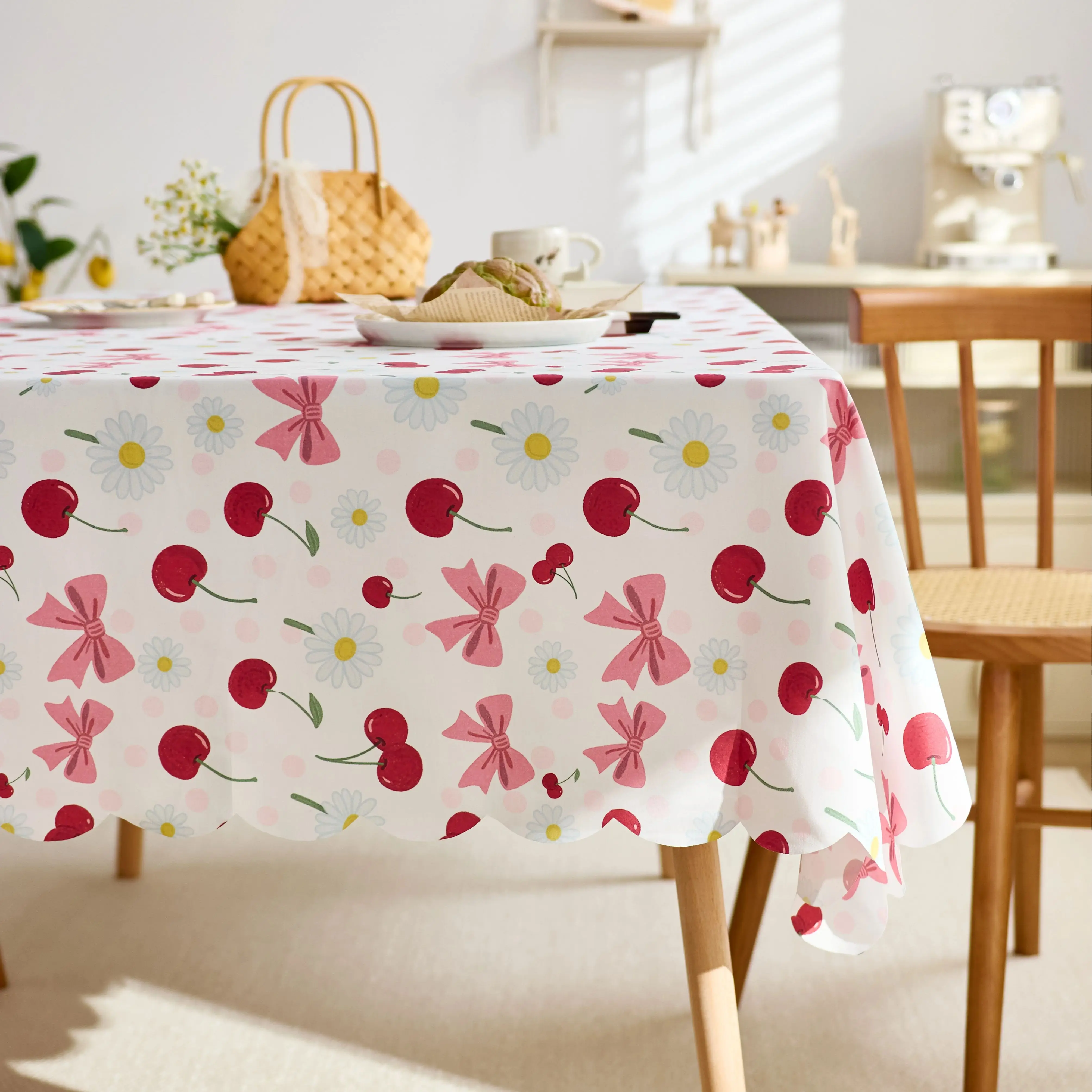 Pink Cherry Print Tablecloth Waterproof Oil-Proof Rectangle Table Cover Cute Bow Pattern Dining Table Protect for Kitchen Party
Pink Cherry Print Tablecloth Waterproof Oil-Proof Rectangle Table Cover Cute Bow Pattern Dining Table Protect for Kitchen Party