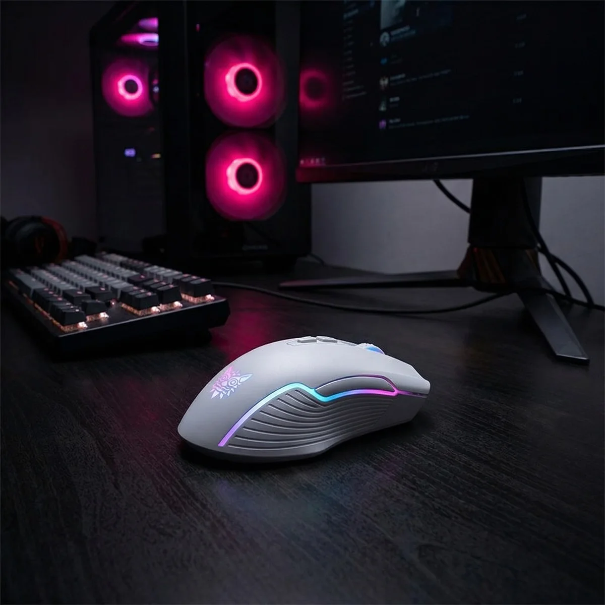 ONIKUMA CW905 Wireless 2.4GHz Gaming Mouse RGB Lighting, Mechanical Switches, 6 Adjustable DPI Levels, Ergonomic Design Gamers
ONIKUMA CW905 Wireless 2.4GHz Gaming Mouse RGB Lighting, Mechanical Switches, 6 Adjustable DPI Levels, Ergonomic Design Gamers