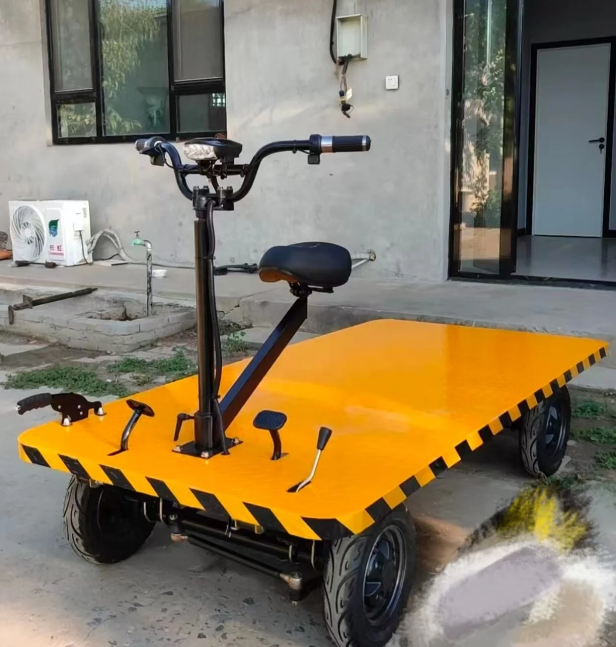 SW Большой размер 1000 кг Плоская электрическая тележка для транспортировки на короткие расстояния товаров
SW Большой размер 1000 кг Плоская электрическая тележка для транспортировки на короткие расстояния товаров