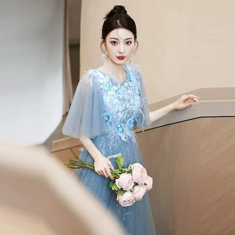 Blue Evening Gown Long Ball Dress Fairy Hostess High-End Sensation New 2026 Low Waist round Neck Silk Fabric Adult Ceremony
Blue Evening Gown Long Ball Dress Fairy Hostess High-End Sensation New 2026 Low Waist round Neck Silk Fabric Adult Ceremony
