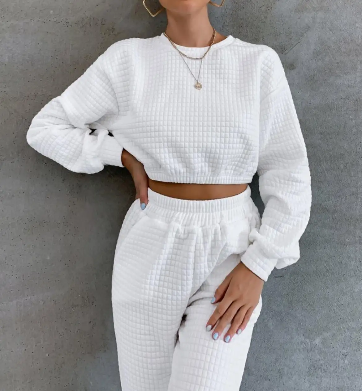 2023 Spring and Autumn New Street Trendy Women's Clothing Collage Long Sleeve Fashion Casual Suit Ensemble Femme 2 Pièces Été
2023 Spring and Autumn New Street Trendy Women's Clothing Collage Long Sleeve Fashion Casual Suit Ensemble Femme 2 Pièces Été
