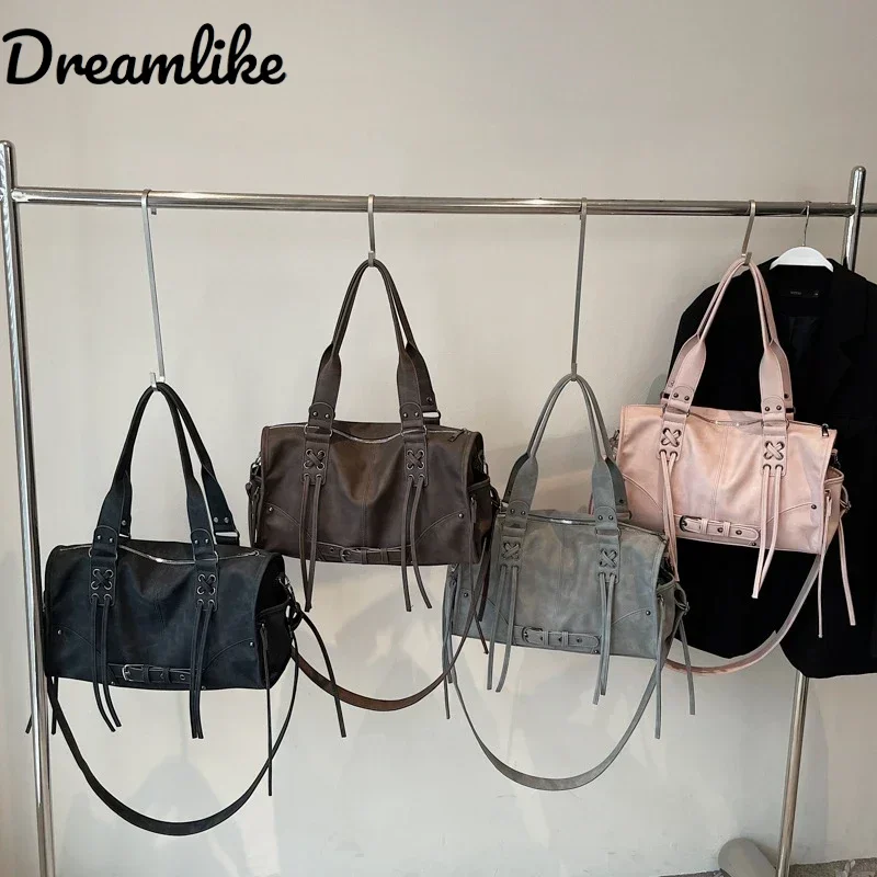 Retro Women's Motorcycle Handbag Tassel Design High-end Shoulder Pillow Bag Trendy Large Capacity Underarm Bag Women's Bag
Retro Women's Motorcycle Handbag Tassel Design High-end Shoulder Pillow Bag Trendy Large Capacity Underarm Bag Women's Bag