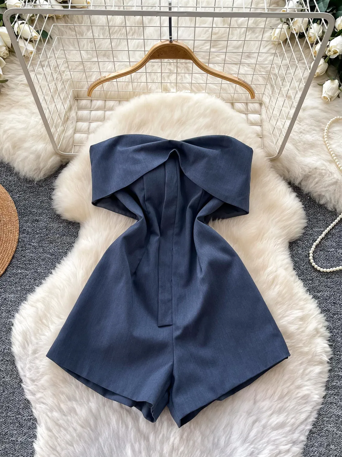 Women's Grey Bandeau Hot Girl Jumpsuit Vintage Fashion Playsuit Y2k Gyaru Romper High Waist A-line Skort for Women Summer 2026
Women's Grey Bandeau Hot Girl Jumpsuit Vintage Fashion Playsuit Y2k Gyaru Romper High Waist A-line Skort for Women Summer 2026