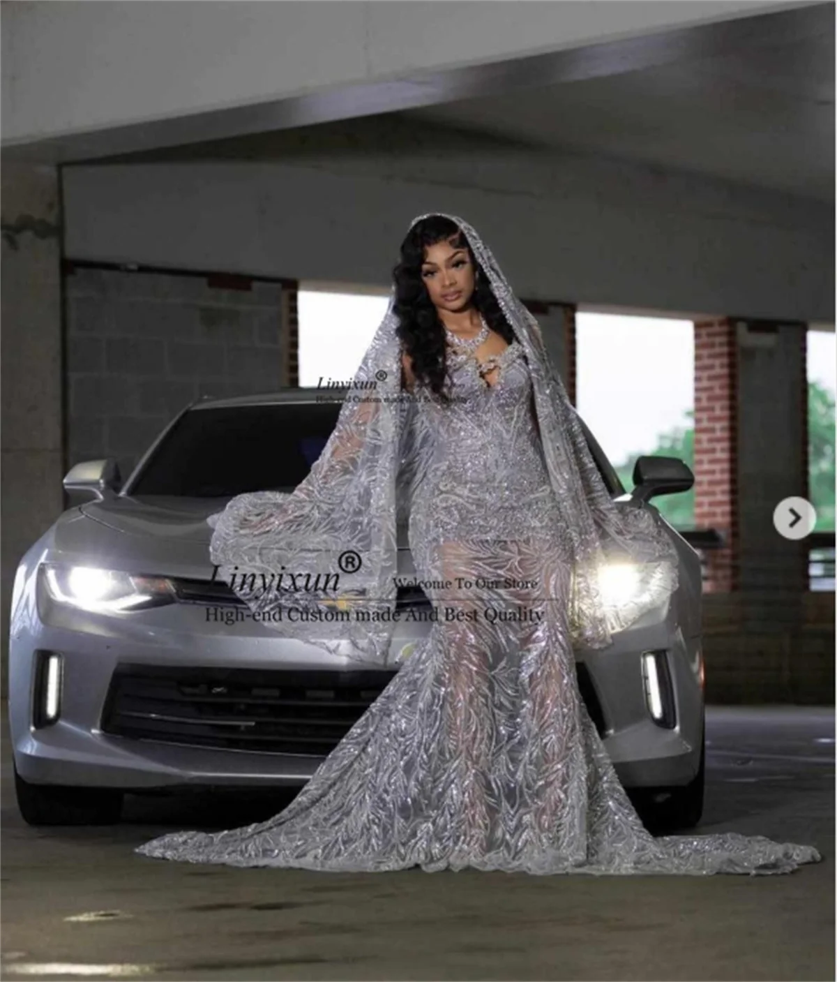 Shinny Rhinestone Crystal Prom Dress Sequins Mermaid Evening Gown Customized African Black Girl See Through Wedding Party Dress
Shinny Rhinestone Crystal Prom Dress Sequins Mermaid Evening Gown Customized African Black Girl See Through Wedding Party Dress