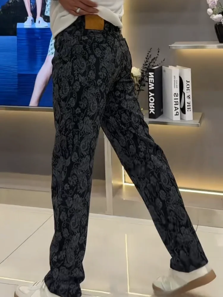 Мужские высококачественные модные повседневные брюки: осенне-зимняя новинка, американский ретро-стиль, вышивка, универсальные, легкие, люксовые
Мужские высококачественные модные повседневные брюки: осенне-зимняя новинка, американский ретро-стиль, вышивка, универсальные, легкие, люксовые