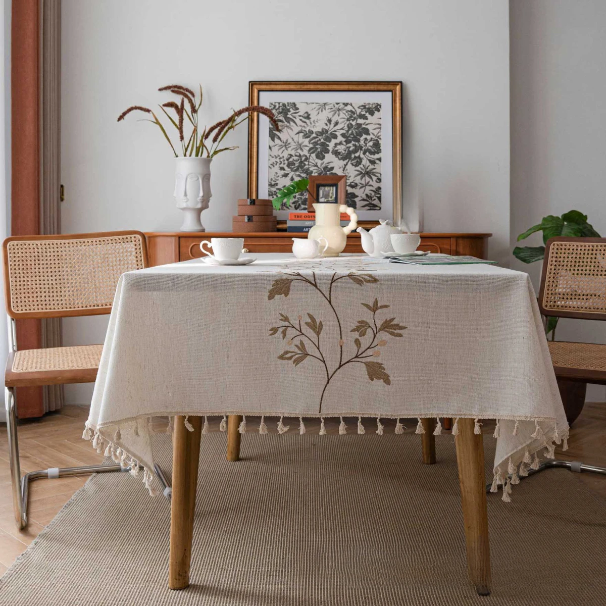 Embroidery Tassel Linen Cotton Round Rectangular Table Cloth Waterproof Table Cover for Dining Coffee Table Kitchen Decoration
Embroidery Tassel Linen Cotton Round Rectangular Table Cloth Waterproof Table Cover for Dining Coffee Table Kitchen Decoration