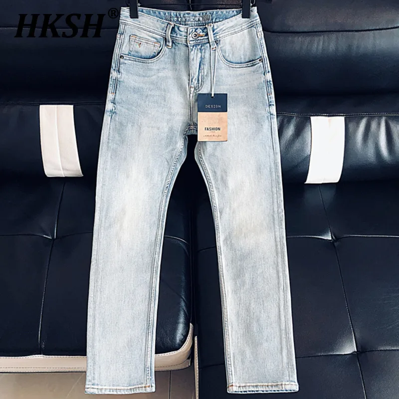 HKSH Spring Summer New Men Tide Y2K High Street Fashion Jeans American Retro Slim Pockets Design Straight Denim Pants Ins HK5724
HKSH Spring Summer New Men Tide Y2K High Street Fashion Jeans American Retro Slim Pockets Design Straight Denim Pants Ins HK5724
