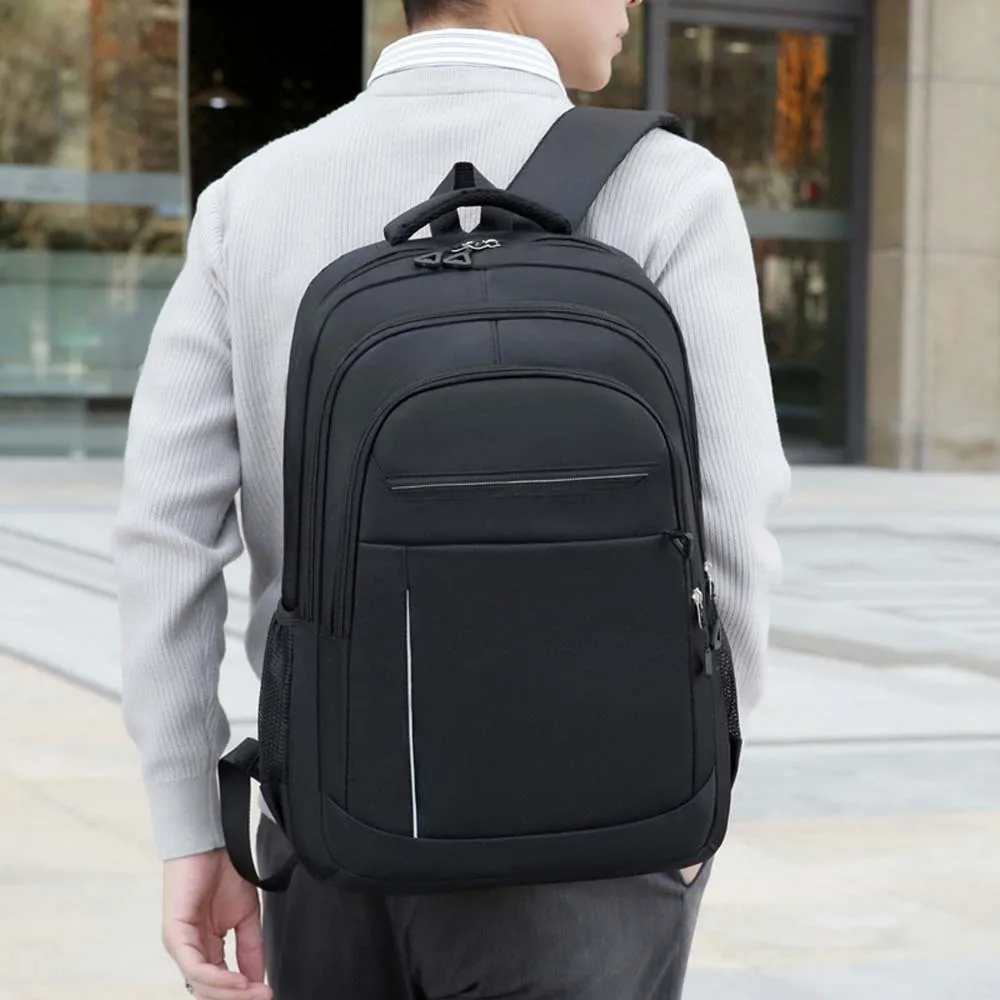 Lightweight Men's Business Backpack Minimalist Anti-splash Water Oxford Cloth Laptop Bag Fixed Webbing Scratch Prevention
Lightweight Men's Business Backpack Minimalist Anti-splash Water Oxford Cloth Laptop Bag Fixed Webbing Scratch Prevention