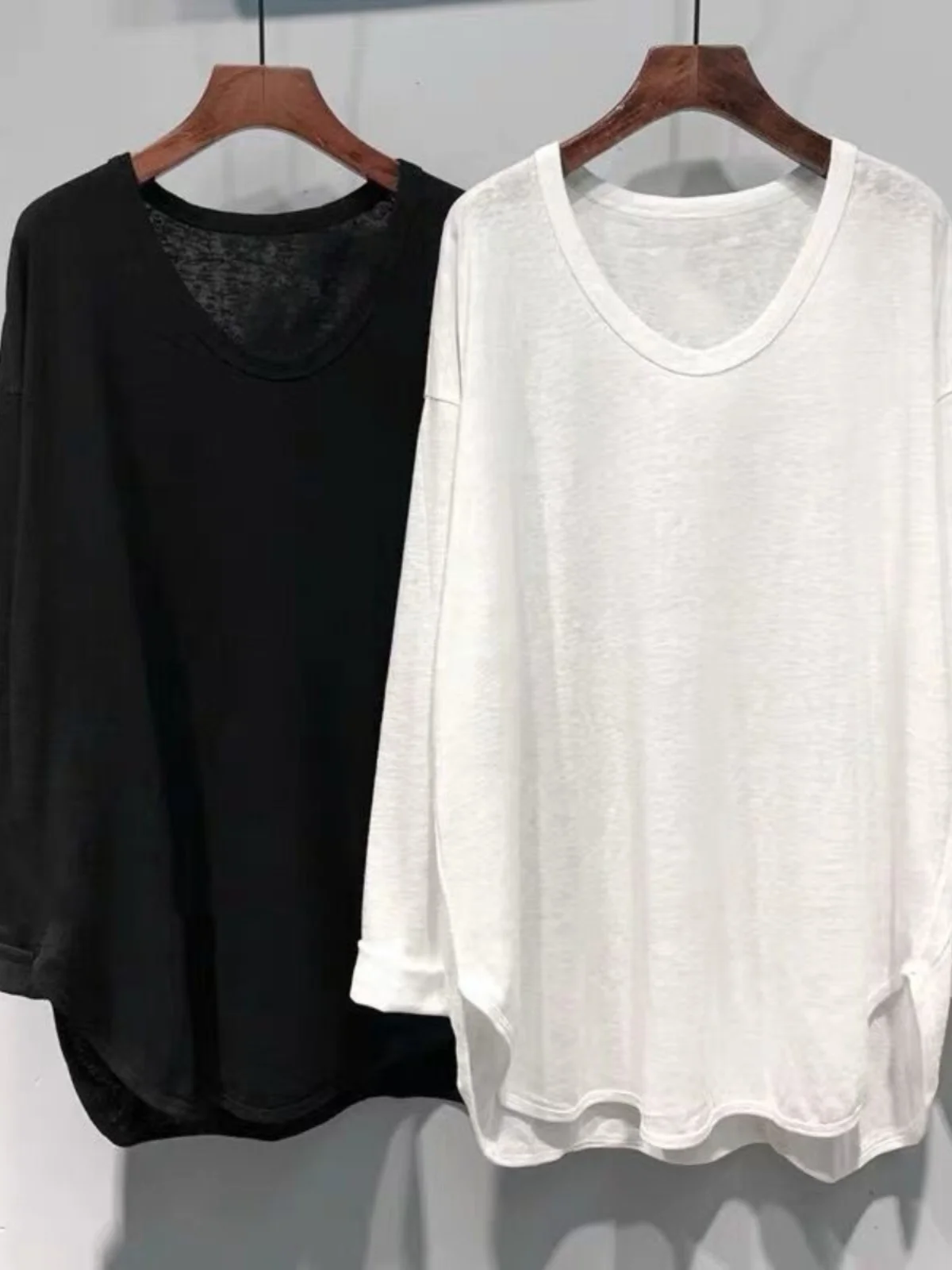 plus Size Women's Long Sleeve T-Shirt Loose Casual Mid-Length Base Shirt V-Neck Breathable Comfortable plus Size Fashion
plus Size Women's Long Sleeve T-Shirt Loose Casual Mid-Length Base Shirt V-Neck Breathable Comfortable plus Size Fashion