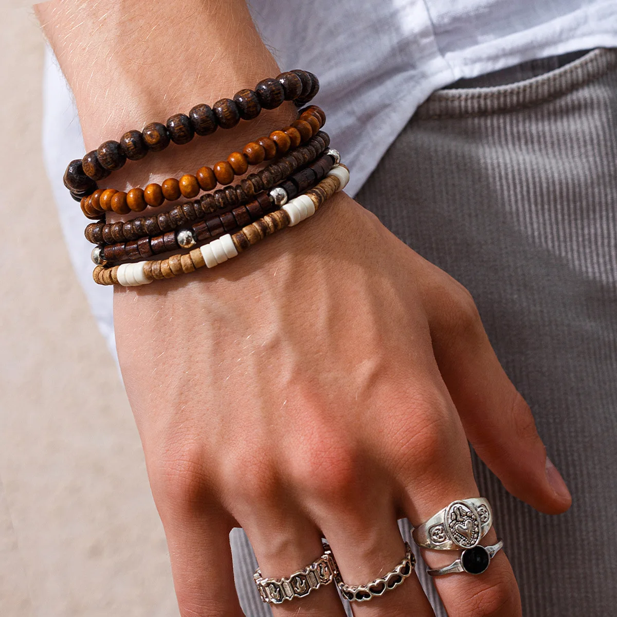5pcs/set Wooden Beads Bracelet for Men,Hip Hop Niche Natural Stone Stacked Bracelet,Male Handmade Jewelry Gifts
5pcs/set Wooden Beads Bracelet for Men,Hip Hop Niche Natural Stone Stacked Bracelet,Male Handmade Jewelry Gifts
