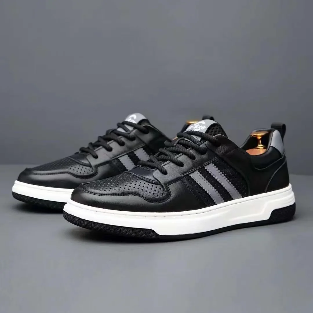 Высококачественная мужская повседневная обувь из натуральной кожи, трендовые полосатые туфли для скейтбординга на плоской подошве, крутые уличные кожаные кроссовки
Высококачественная мужская повседневная обувь из натуральной кожи, трендовые полосатые туфли для скейтбординга на плоской подошве, крутые уличные кожаные кроссовки