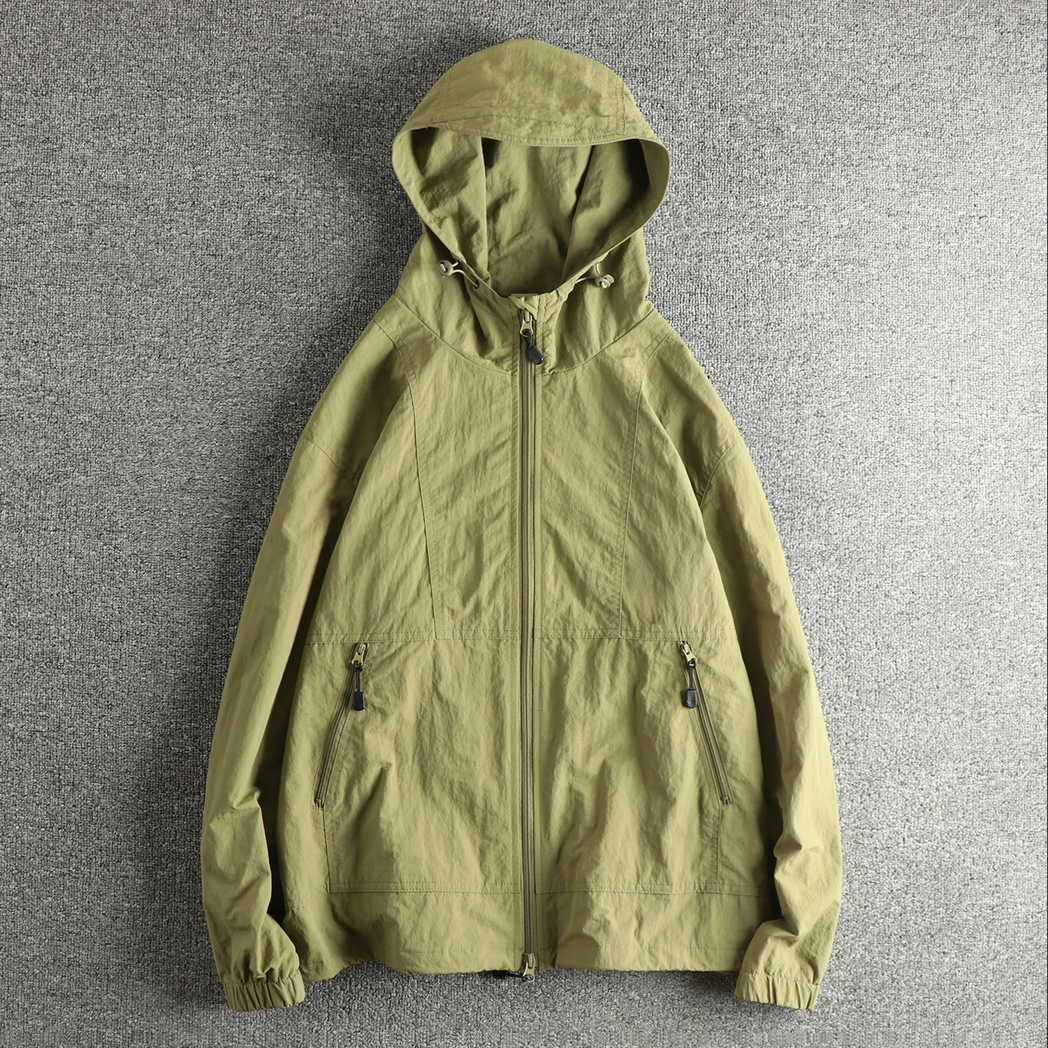 New Autumn Double Layer Waterproof Fabric Outdoor Men's Hooded Windbreaker American Trend Youth Jacket Coat Nylon Fiber
New Autumn Double Layer Waterproof Fabric Outdoor Men's Hooded Windbreaker American Trend Youth Jacket Coat Nylon Fiber