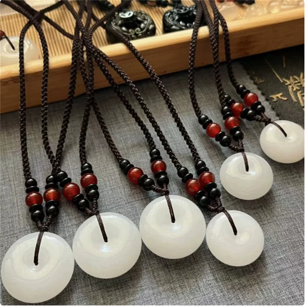 Golden jade safety buckle fashionable versatile pendant for both men and women
Golden jade safety buckle fashionable versatile pendant for both men and women