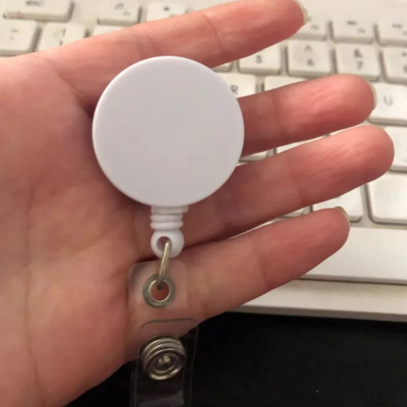 2Pcs/Set Retractable Badge Reels Keyring Retractable Wire 60cm Keychain ID Pass Card Clips Easy Pull Anti Lost Badge Reel Clip
2Pcs/Set Retractable Badge Reels Keyring Retractable Wire 60cm Keychain ID Pass Card Clips Easy Pull Anti Lost Badge Reel Clip