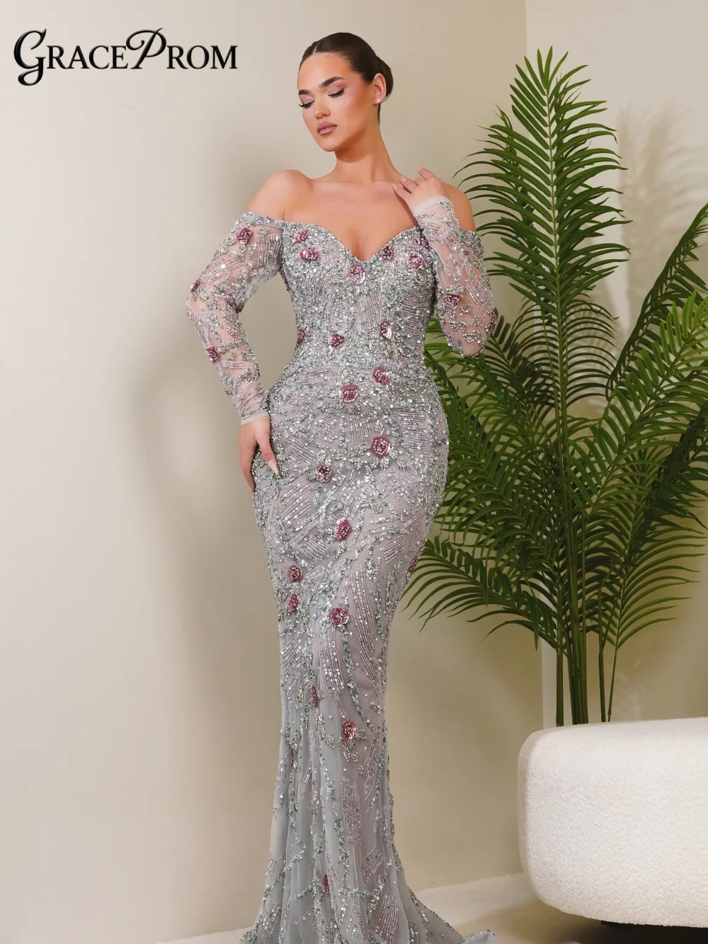 Stunning Silver Grey Off The Shoulder Evening Gown 2026 Pink Floral Beaded Appliques Party Dress for Wedding Guests فساتين سهرة
Stunning Silver Grey Off The Shoulder Evening Gown 2026 Pink Floral Beaded Appliques Party Dress for Wedding Guests فساتين سهرة
