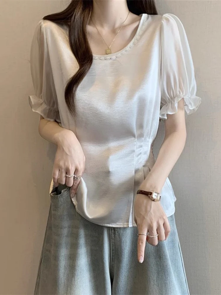 Elegant Acetate Satin Short Sleeve Shirt Women's Summer plus Size Fitted Waist Bell Sleeve Top Korean Style Loose Fit round Neck
Elegant Acetate Satin Short Sleeve Shirt Women's Summer plus Size Fitted Waist Bell Sleeve Top Korean Style Loose Fit round Neck
