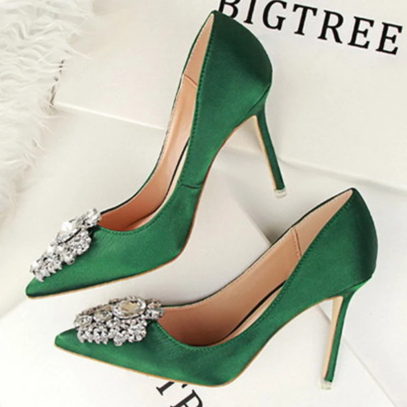 BIGTREE Shoes Rhinestone Women Pumps Stiletto Women Shoes Sexy High Heels Wedding Shoes Luxurious Women Heels Party Shoes Female
BIGTREE Shoes Rhinestone Women Pumps Stiletto Women Shoes Sexy High Heels Wedding Shoes Luxurious Women Heels Party Shoes Female