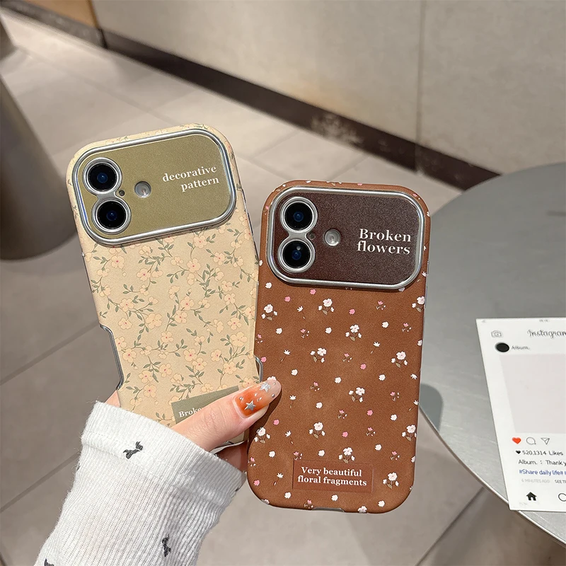 Korean Brown Floral Case With Bracket Hairball Bracelet For iPhone 16 15 14 13 Pro Max Back Drop Resistant Hard Case
Korean Brown Floral Case With Bracket Hairball Bracelet For iPhone 16 15 14 13 Pro Max Back Drop Resistant Hard Case