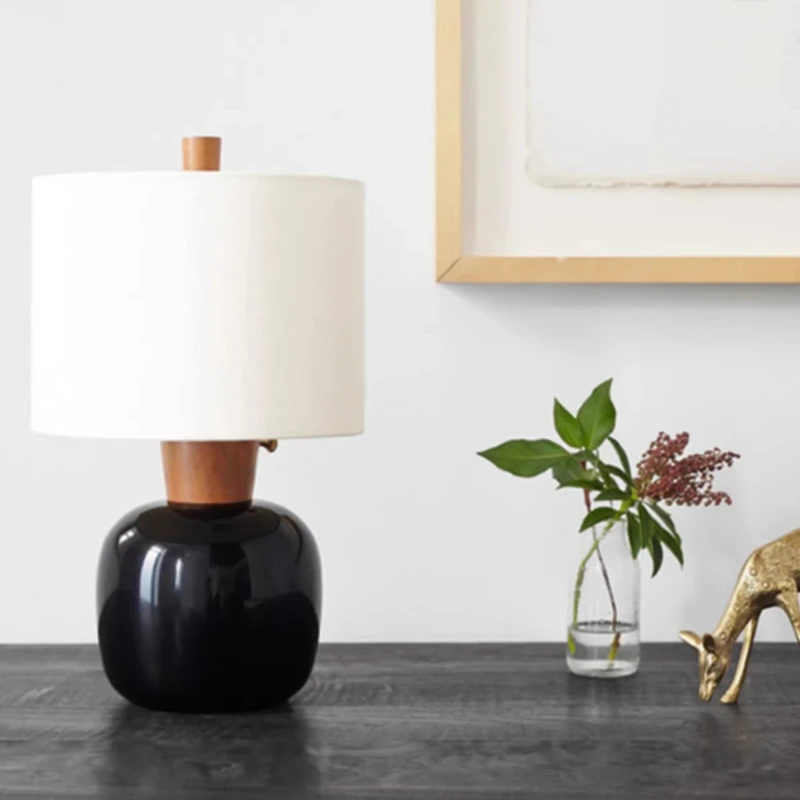Nordic Retro Minimalist Solid Wood Table Lamp LED White Fabric Lampshade Living Room Bedroom Study Bedside Restaurant Desk Light
Nordic Retro Minimalist Solid Wood Table Lamp LED White Fabric Lampshade Living Room Bedroom Study Bedside Restaurant Desk Light