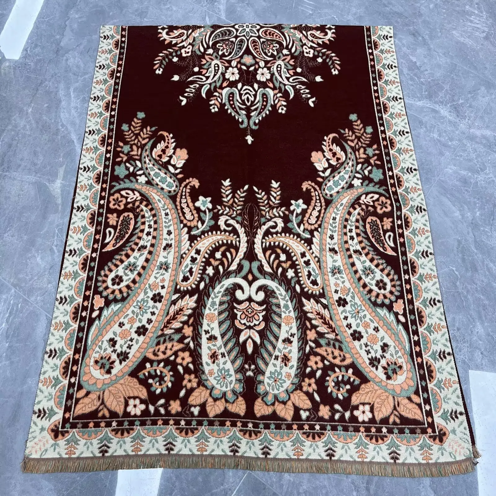 New Fashion Winter Duplex Printing Cashmere Scarf Women High Quality Thicken Wrap Shawl Ladies Pashmina Jacquard Scarves Luxury
New Fashion Winter Duplex Printing Cashmere Scarf Women High Quality Thicken Wrap Shawl Ladies Pashmina Jacquard Scarves Luxury