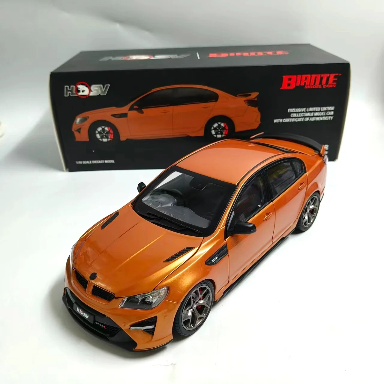 Biante Holden 1:18 Openable Doors Sedan HSV GTSR W1 Alloy Diecast Model Car Collectible Ornament Gift
Biante Holden 1:18 Openable Doors Sedan HSV GTSR W1 Alloy Diecast Model Car Collectible Ornament Gift