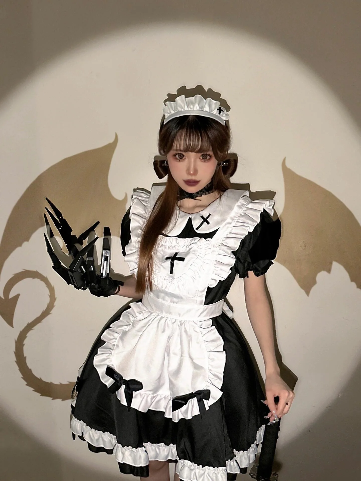Authentic Japanese Sle Lolita Maid orm Dr loween Women's Costume Faionable Sweet Cool Fem Servant Outfit
Authentic Japanese Sle Lolita Maid orm Dr loween Women's Costume Faionable Sweet Cool Fem Servant Outfit