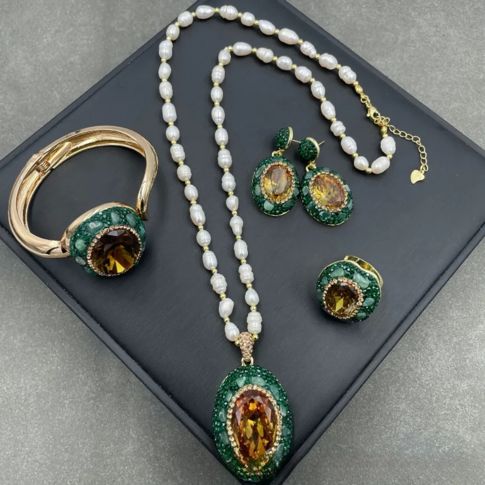 Sultan Stone Color Shifting Jewelry Set with Aventurine - Chakra Balancing Energy Set for Wealth and Luck
Sultan Stone Color Shifting Jewelry Set with Aventurine - Chakra Balancing Energy Set for Wealth and Luck