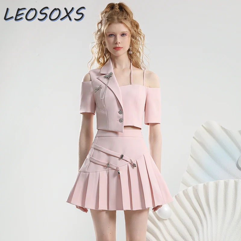 LEOSOXS Sweet Cool Girl Pink Skirt Suit 2025 Summer New Asymmetrical Off-the-shoulder Short-sleeve Top Pleated Skirt 2 Piece Set
LEOSOXS Sweet Cool Girl Pink Skirt Suit 2025 Summer New Asymmetrical Off-the-shoulder Short-sleeve Top Pleated Skirt 2 Piece Set