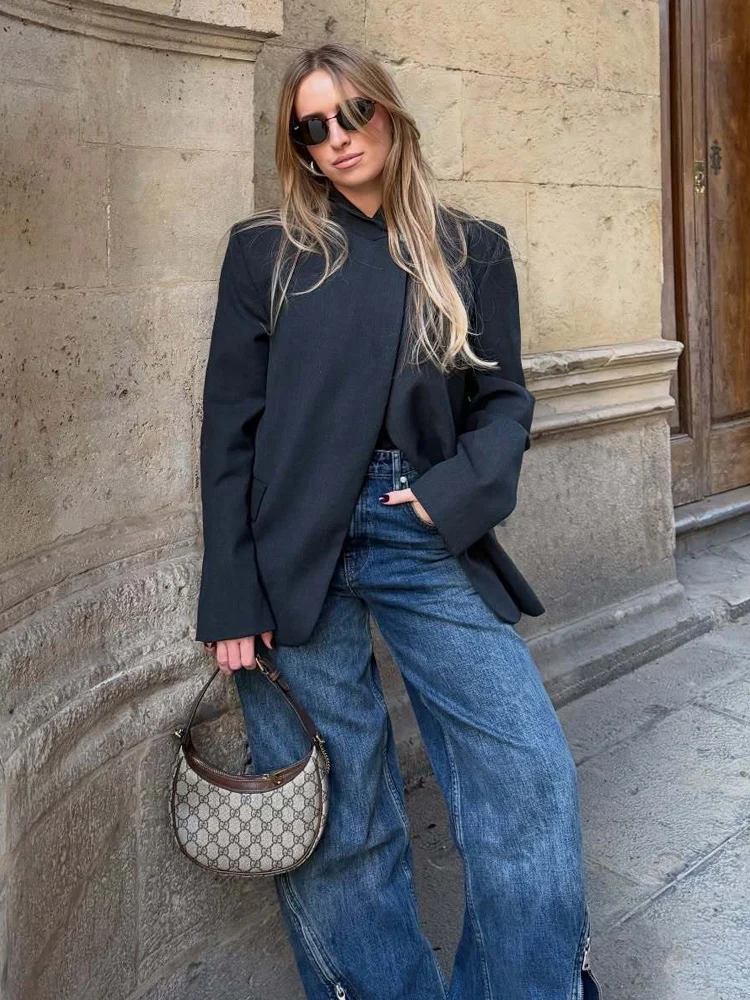 HH Spring Fashion Women Asymmetrical Blazer Coat 2026 Elegant Stand Collar Long Sleeve Jackets Female Commuting Office Outerwear
HH Spring Fashion Women Asymmetrical Blazer Coat 2026 Elegant Stand Collar Long Sleeve Jackets Female Commuting Office Outerwear