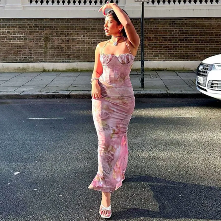 【New style】's hot selling fashion print sexy chest wrap hanging neck slender enhanced style dress on behalf of delivery
【New style】's hot selling fashion print sexy chest wrap hanging neck slender enhanced style dress on behalf of delivery