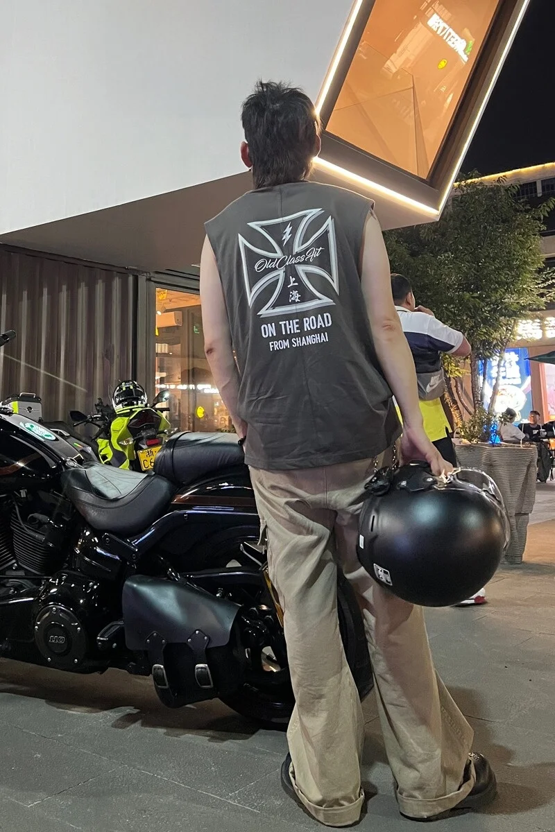 Мужская спортивная футболка American Ro Lettering Fitn с круглым вырезом, утолщенная, с коротким рукавом, повседневная, молодежная, трендовая
Мужская спортивная футболка American Ro Lettering Fitn с круглым вырезом, утолщенная, с коротким рукавом, повседневная, молодежная, трендовая