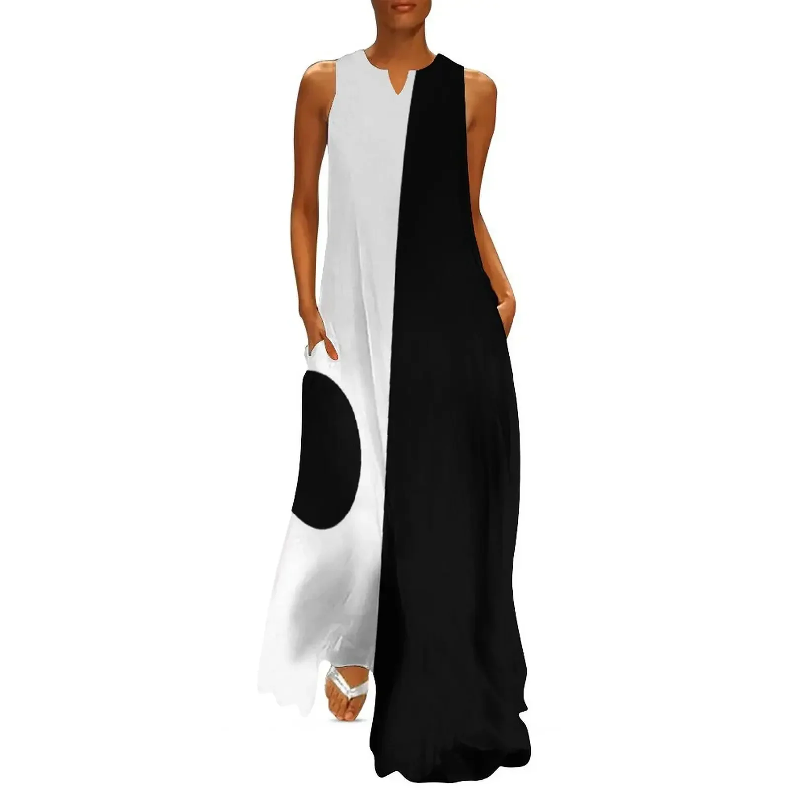 Mod Design Black and White Dress With Circle Long Dress evening dress woman dresses for womens 2025 for women summer
Mod Design Black and White Dress With Circle Long Dress evening dress woman dresses for womens 2025 for women summer