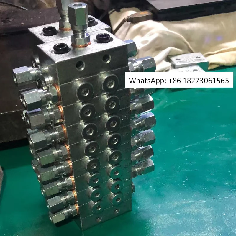 Mixing plant distributor, concrete pump truck, oil separator, oil circuit splitter
Mixing plant distributor, concrete pump truck, oil separator, oil circuit splitter