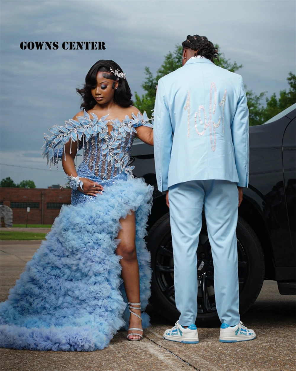 Синие африканские вечерние платья Aso Ebi с высоким разрезом и открытыми плечами, расшитые бисером, русалка, свадебная вечеринка, тюль, со рюшами и шлейфом по индивидуальному заказу
Синие африканские вечерние платья Aso Ebi с высоким разрезом и открытыми плечами, расшитые бисером, русалка, свадебная вечеринка, тюль, со рюшами и шлейфом по индивидуальному заказу