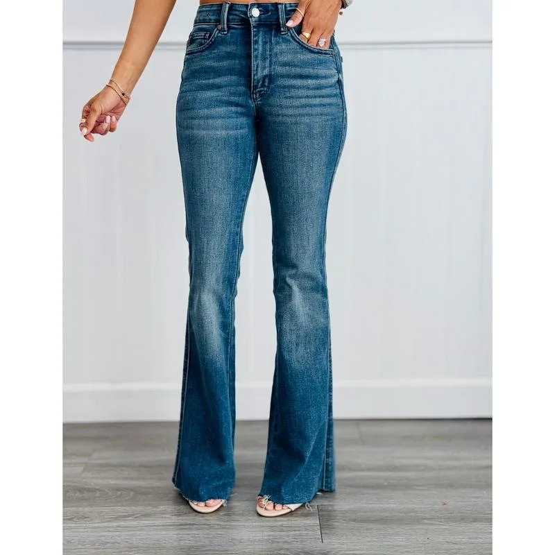 Stretch Flare Jeans Women's Elastic Bell Bottom Pants Casual Neutral Style Spring Collection Comfortable Fit Flared Trousers
Stretch Flare Jeans Women's Elastic Bell Bottom Pants Casual Neutral Style Spring Collection Comfortable Fit Flared Trousers