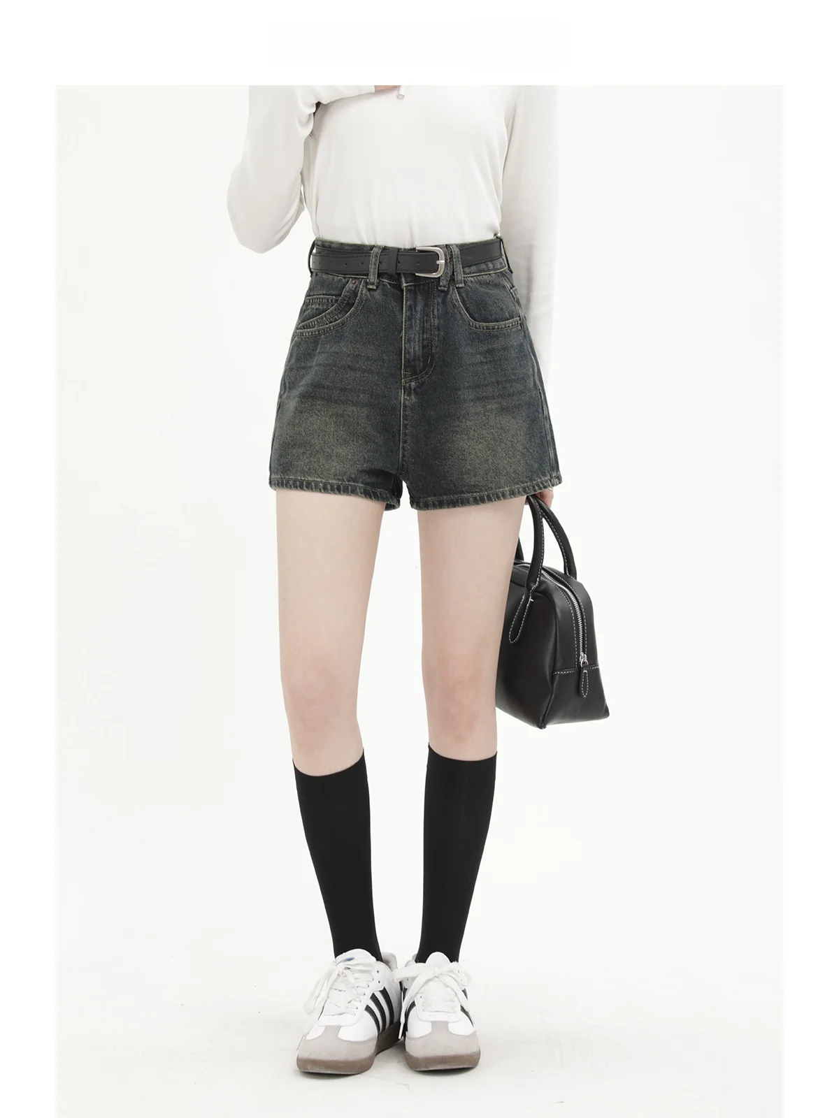 High Waist Vintage Hong Kong Style Wide Leg Slimming Nano Blue Denim Shorts Casual Summer Women's Jeans High Waist Zipper Clo...
High Waist Vintage Hong Kong Style Wide Leg Slimming Nano Blue Denim Shorts Casual Summer Women's Jeans High Waist Zipper Clo...