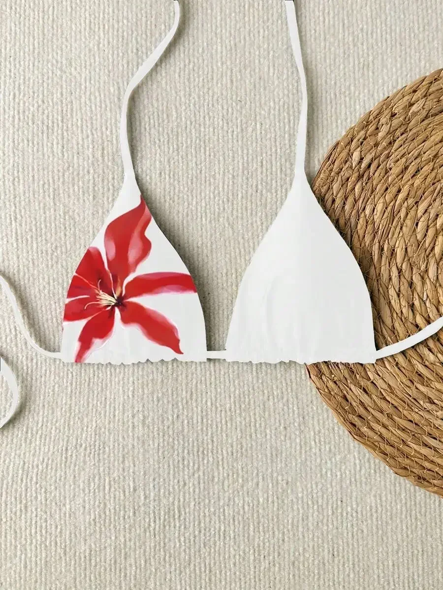 Floral Print Triangle Bikini Top For Women Summer Vacation Swimwear
Floral Print Triangle Bikini Top For Women Summer Vacation Swimwear