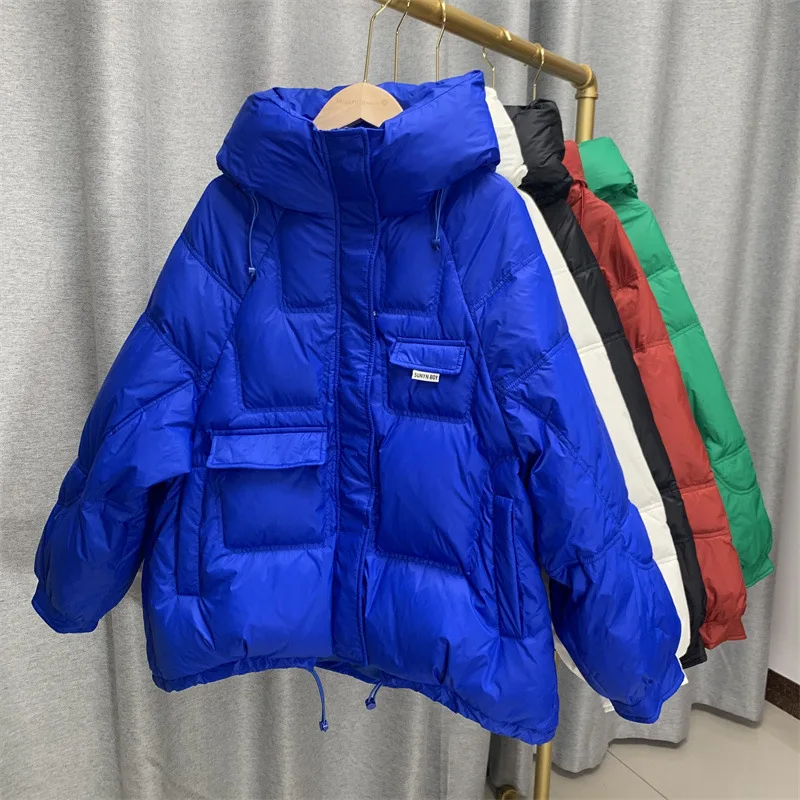 Korean version new jacket women's short thickened loose bag cover bread jacket shows feathers warm coat hooded
Korean version new jacket women's short thickened loose bag cover bread jacket shows feathers warm coat hooded
