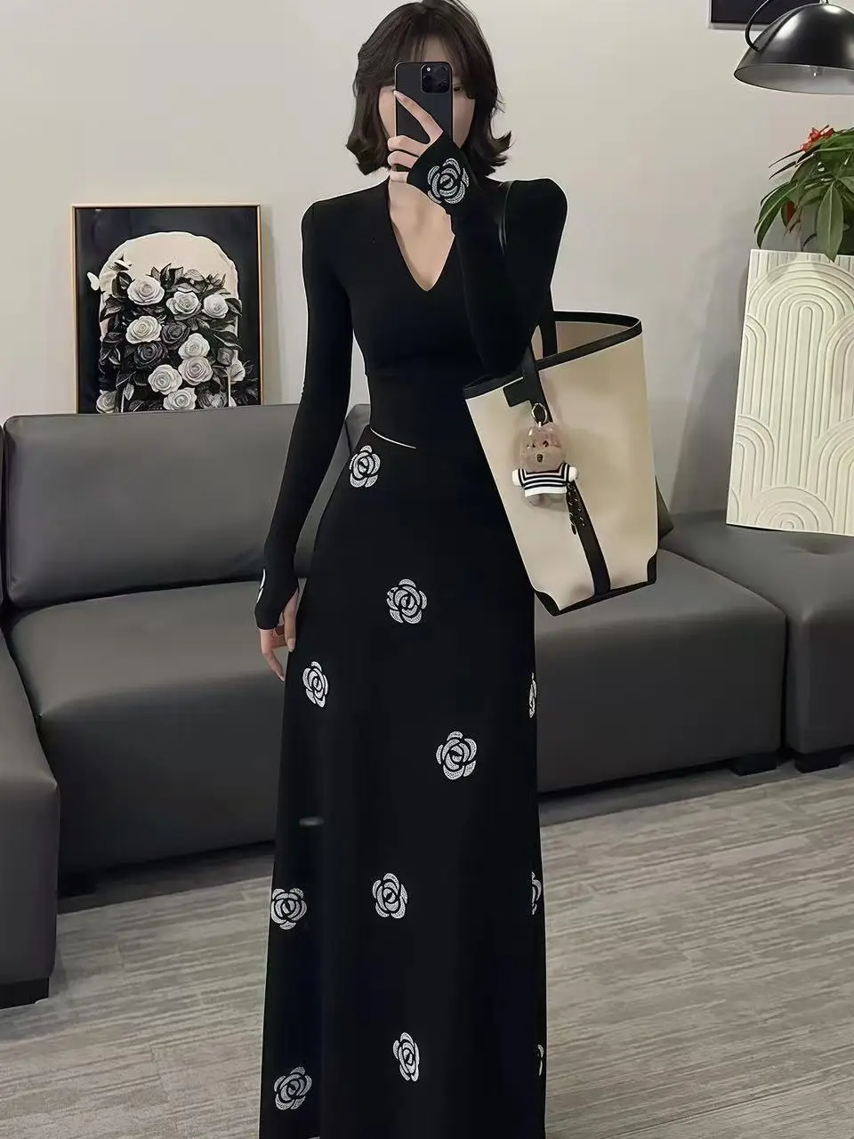 High Waist Slimming Tea Rose Print Skirt And Top Set Elegant Goddess Style Autumn Winter Fashion Two Piece Women's Ensemble
High Waist Slimming Tea Rose Print Skirt And Top Set Elegant Goddess Style Autumn Winter Fashion Two Piece Women's Ensemble