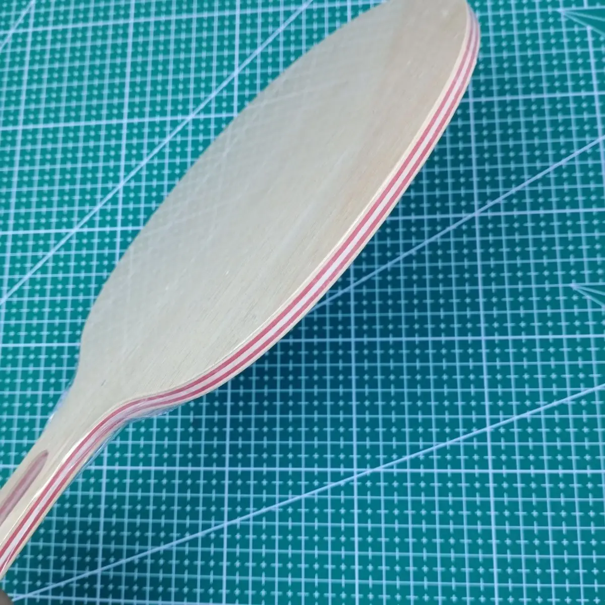 Table Tennis Racket CR Replica Blade with Advanced Lymphatic Surface Material DIY Soleplate for Sports Equipment
Table Tennis Racket CR Replica Blade with Advanced Lymphatic Surface Material DIY Soleplate for Sports Equipment