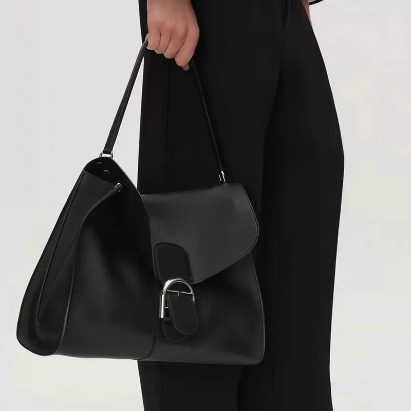 2026 Luxury Brand Genuine Leather Women Shoulder Bags Fashion Gold Buckle Women Handbags Top Quality Solid Crossbody Bags Woman
2026 Luxury Brand Genuine Leather Women Shoulder Bags Fashion Gold Buckle Women Handbags Top Quality Solid Crossbody Bags Woman