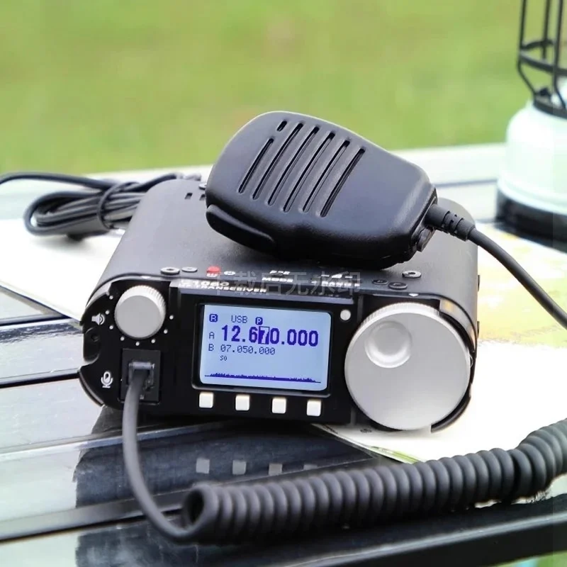 Portable SDR Shortwave Radio 5W HF Transceiver QRP WFM FT8 Digital Communication Radio for Amateur Ham Use
Portable SDR Shortwave Radio 5W HF Transceiver QRP WFM FT8 Digital Communication Radio for Amateur Ham Use