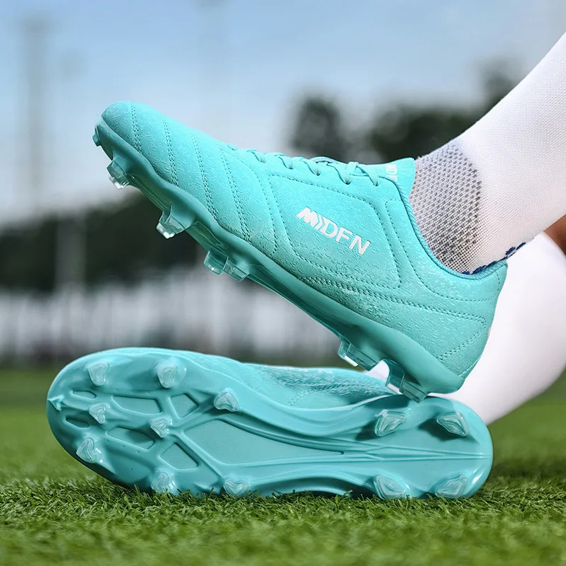 Original Professional Soccer Shoes Men Women Long Spikes Football Sneaker Big Size 47 Futsal Shoes Trainers Man chuteira society
Original Professional Soccer Shoes Men Women Long Spikes Football Sneaker Big Size 47 Futsal Shoes Trainers Man chuteira society