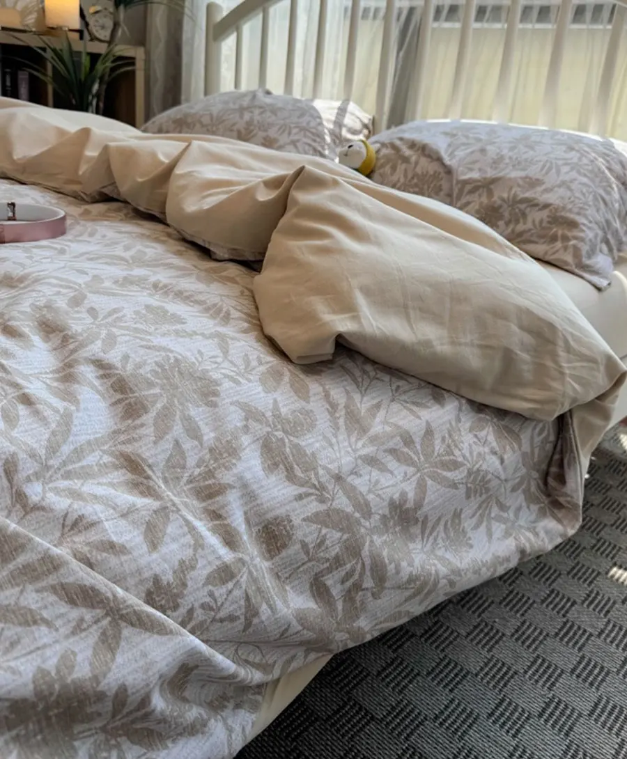 French pastoral leaf brown beige bedding set,full queen king retro warm cotton home textile bed sheet pillow case quilt cover
French pastoral leaf brown beige bedding set,full queen king retro warm cotton home textile bed sheet pillow case quilt cover