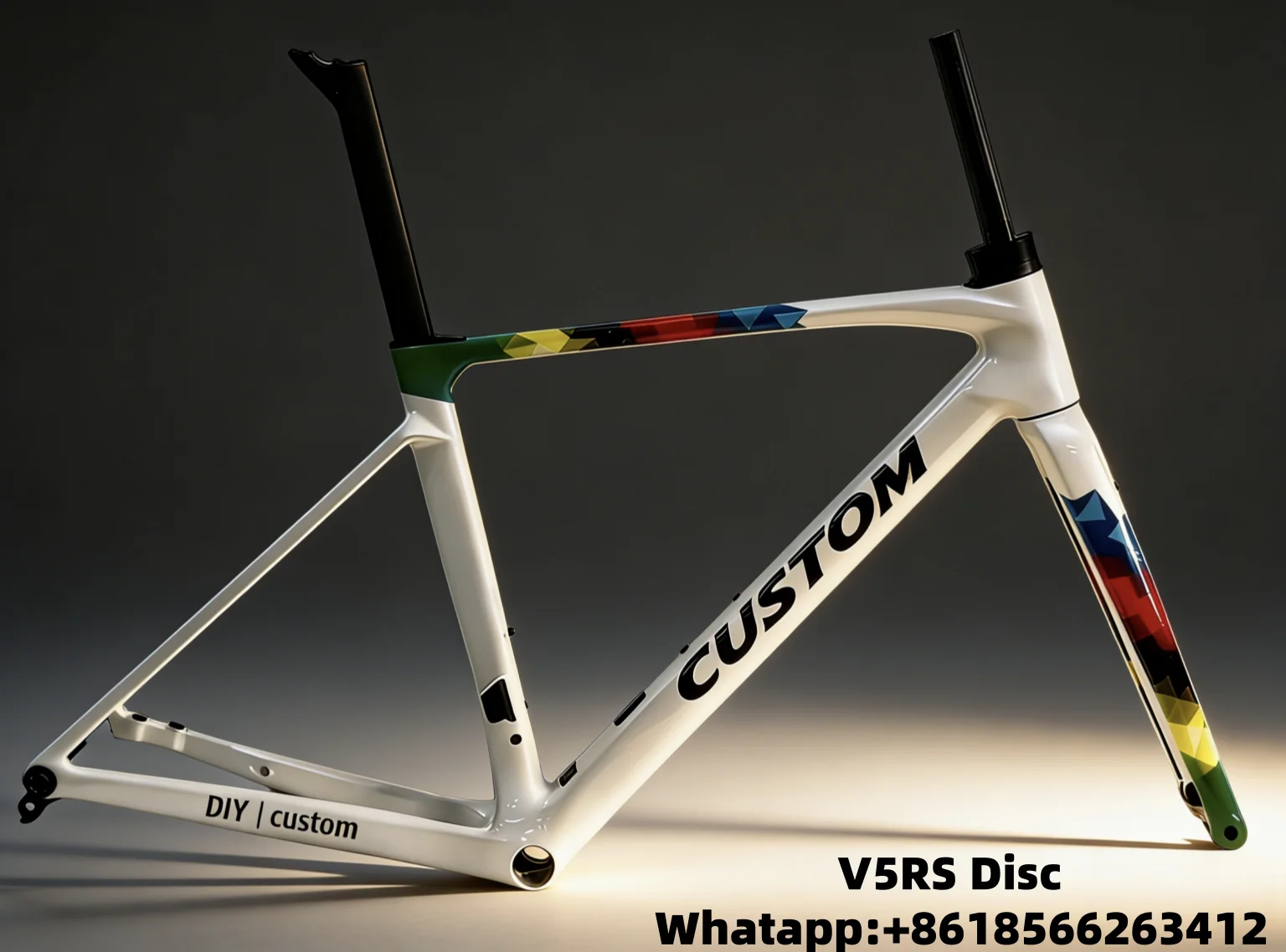 2025 V5Rs Hot Sale Carbon Fiber Disc Brake Bicycle Frameset Ultra-light Racing Bicycles Frameset with handlebar Custom Colors
2025 V5Rs Hot Sale Carbon Fiber Disc Brake Bicycle Frameset Ultra-light Racing Bicycles Frameset with handlebar Custom Colors