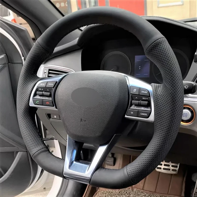 Alcantara Steering Wheel Cover Real Leather Black Thread Hand Sew Car Accessoires for Hyundai SONATA (3-SPOKE) SPORT 2015-2019
Alcantara Steering Wheel Cover Real Leather Black Thread Hand Sew Car Accessoires for Hyundai SONATA (3-SPOKE) SPORT 2015-2019