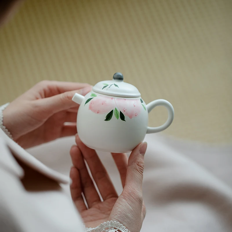 Ceramic Teapot Household Hand-Painted Powder Lead Longevity Peach Office One Person Drink Little Set
Ceramic Teapot Household Hand-Painted Powder Lead Longevity Peach Office One Person Drink Little Set