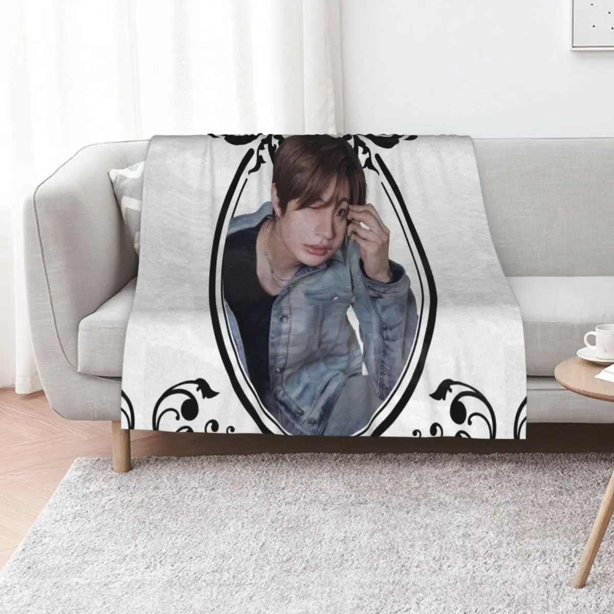 Riize Anton Throw Blanket Cozy Sofa Blanket for TV Watching Napping
Riize Anton Throw Blanket Cozy Sofa Blanket for TV Watching Napping