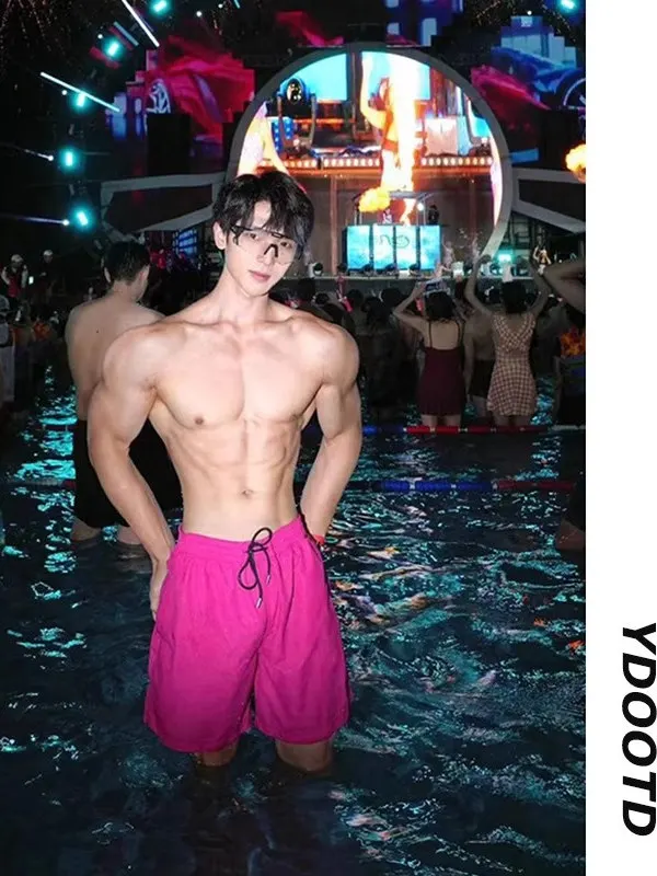 Dopamine Rose Red Quick Dry Ice Silk Shorts American Drawstring Outdoor Beach Pants Casual Five-Quarter Length Youth Leisure ...
Dopamine Rose Red Quick Dry Ice Silk Shorts American Drawstring Outdoor Beach Pants Casual Five-Quarter Length Youth Leisure ...